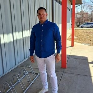 Meet your Posher, Johan